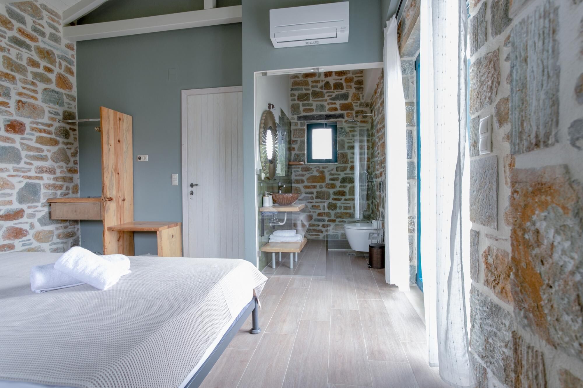 Rodon Luxury Villas Aura