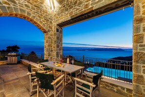 5 bedrooms, soundproofing, Internet - Rodon Luxury Villas Eos (Skopelos)