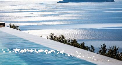 Rodon Luxury Villas Eos