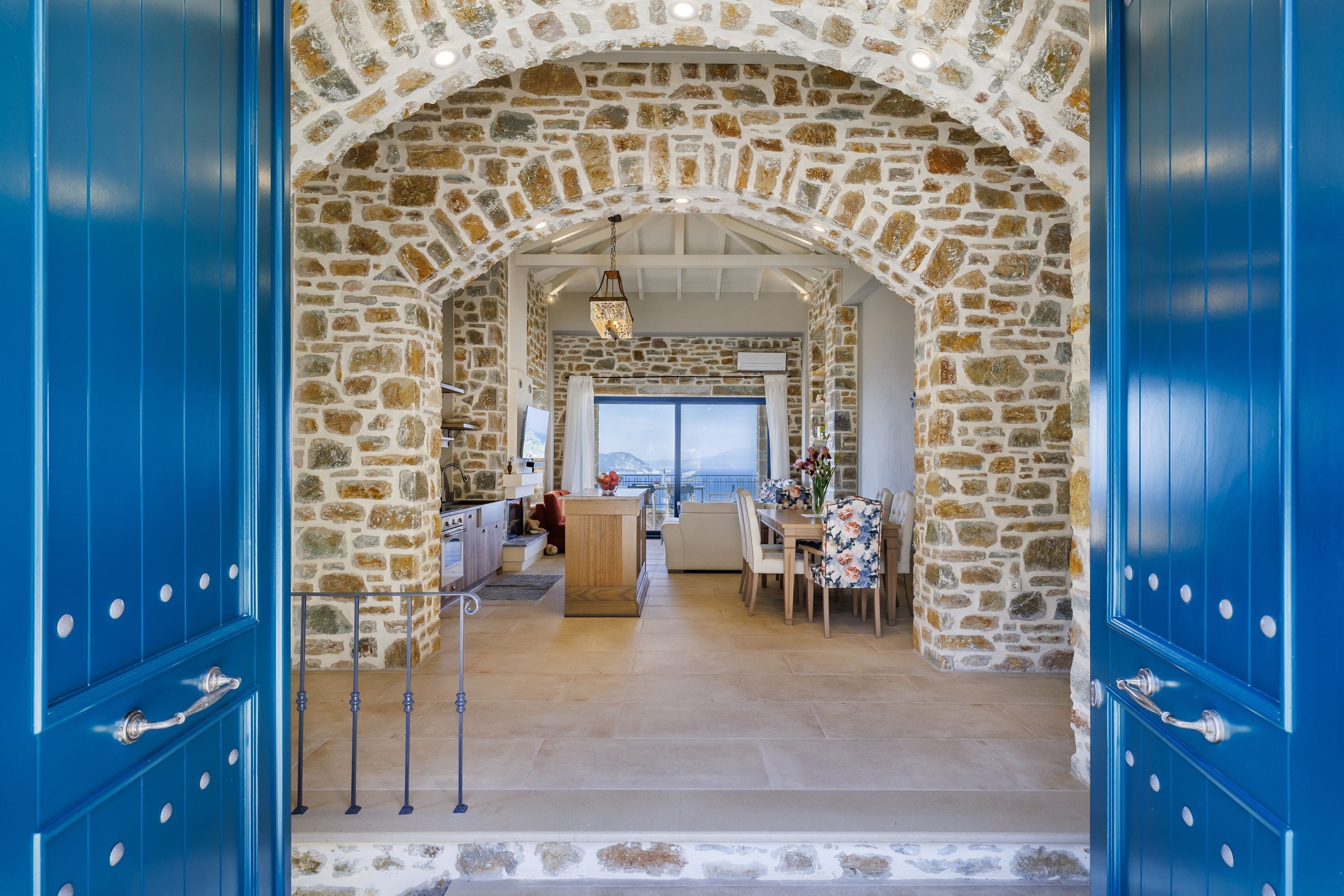 Vila | 5 quartos, quartos à prova de som, acesso à internet de alta velocidade