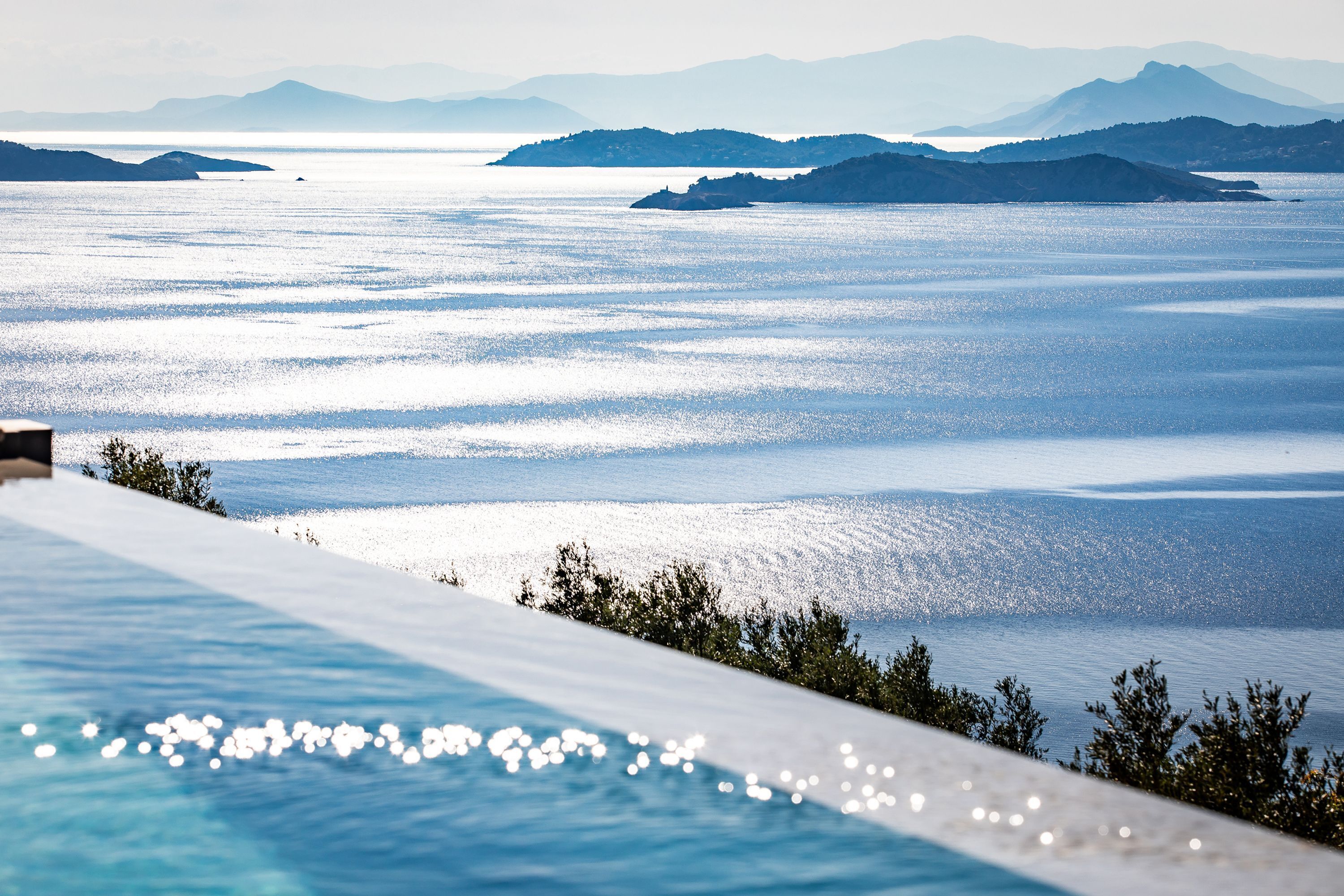 Villa | 5 bedrooms, soundproofing, Internet