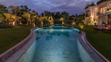 Udendørs pool