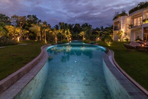 Outdoor pool - Enjoy Boutique Hotel & Restaurat (Siem Reap)