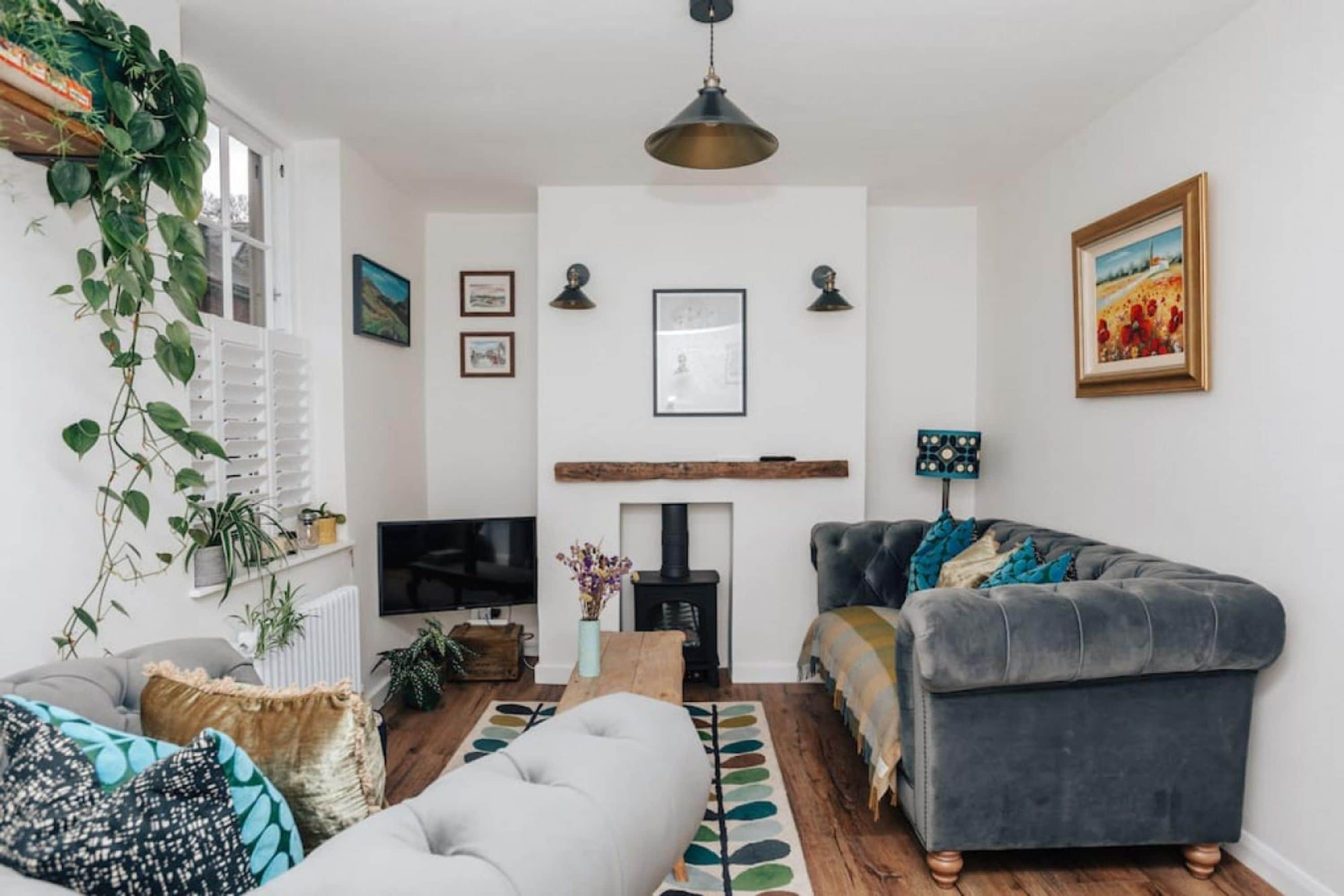 3 habitaciones y escritorio 