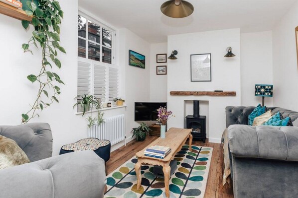 Nhà | 3 phòng ngủ, bàn 