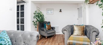 The Poppies - From 150 Per Night