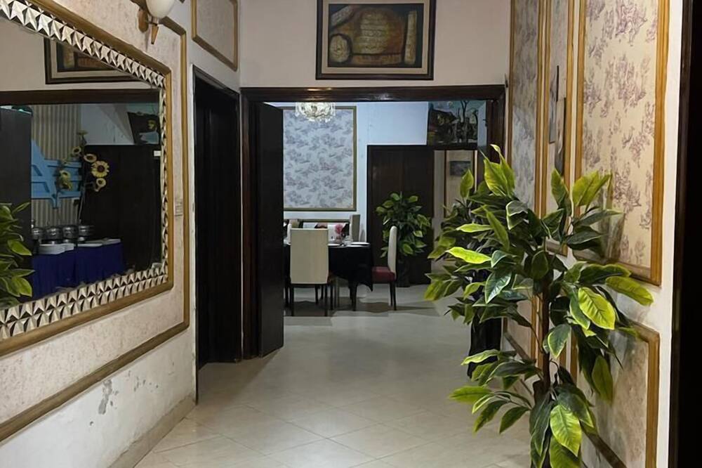 Hotel Tulip Inn Lahore