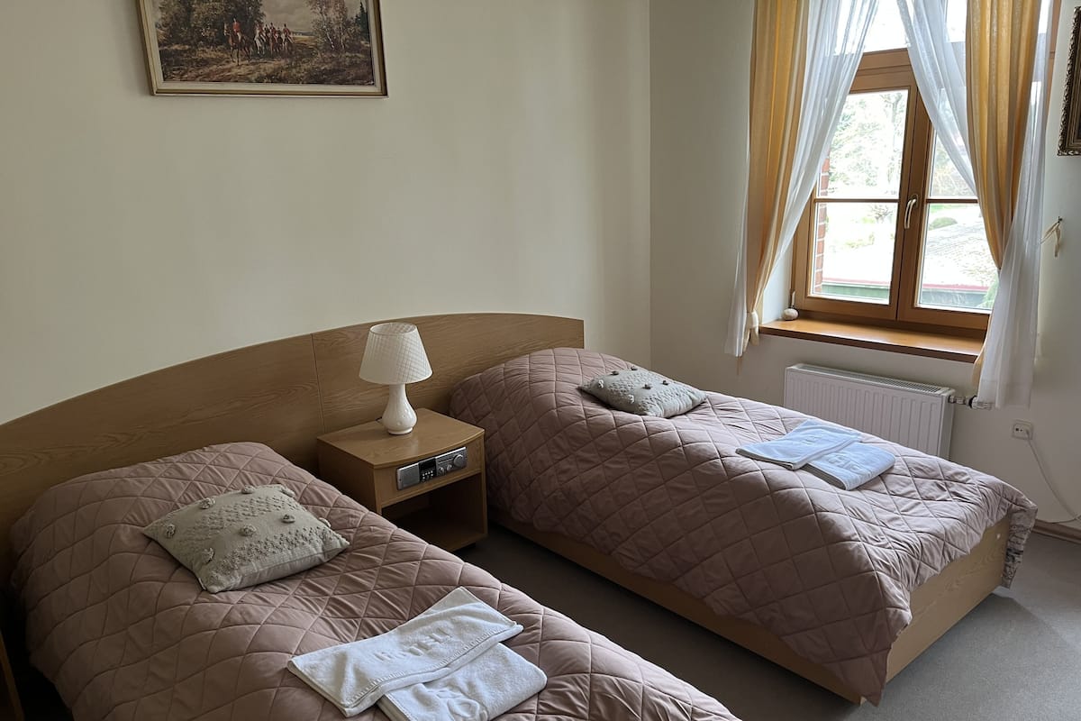 Wifi gratis y ropa de cama