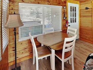 Studio (2 Bedrooms) | Équipement de l’hébergement