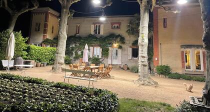 Large gîte between Auvergne and Forez heated swimming pool tennis court