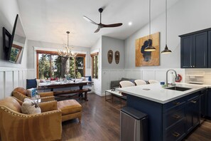 Interior - Chic Condo | Rec Access, Gondola Views, Near Trails, Village & Lake Tahoe (Truckee)