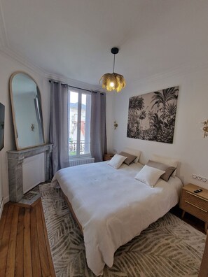 1 chambre, bureau, fer et planche à repasser, Wi-Fi gratuit