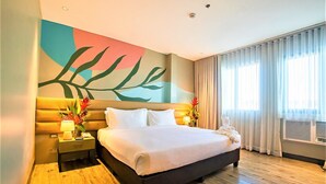 Romantic Room | Premium bedding, minibar, in-room safe, laptop workspace - 1521 Hotel & Spa (Lapu-Lapu)