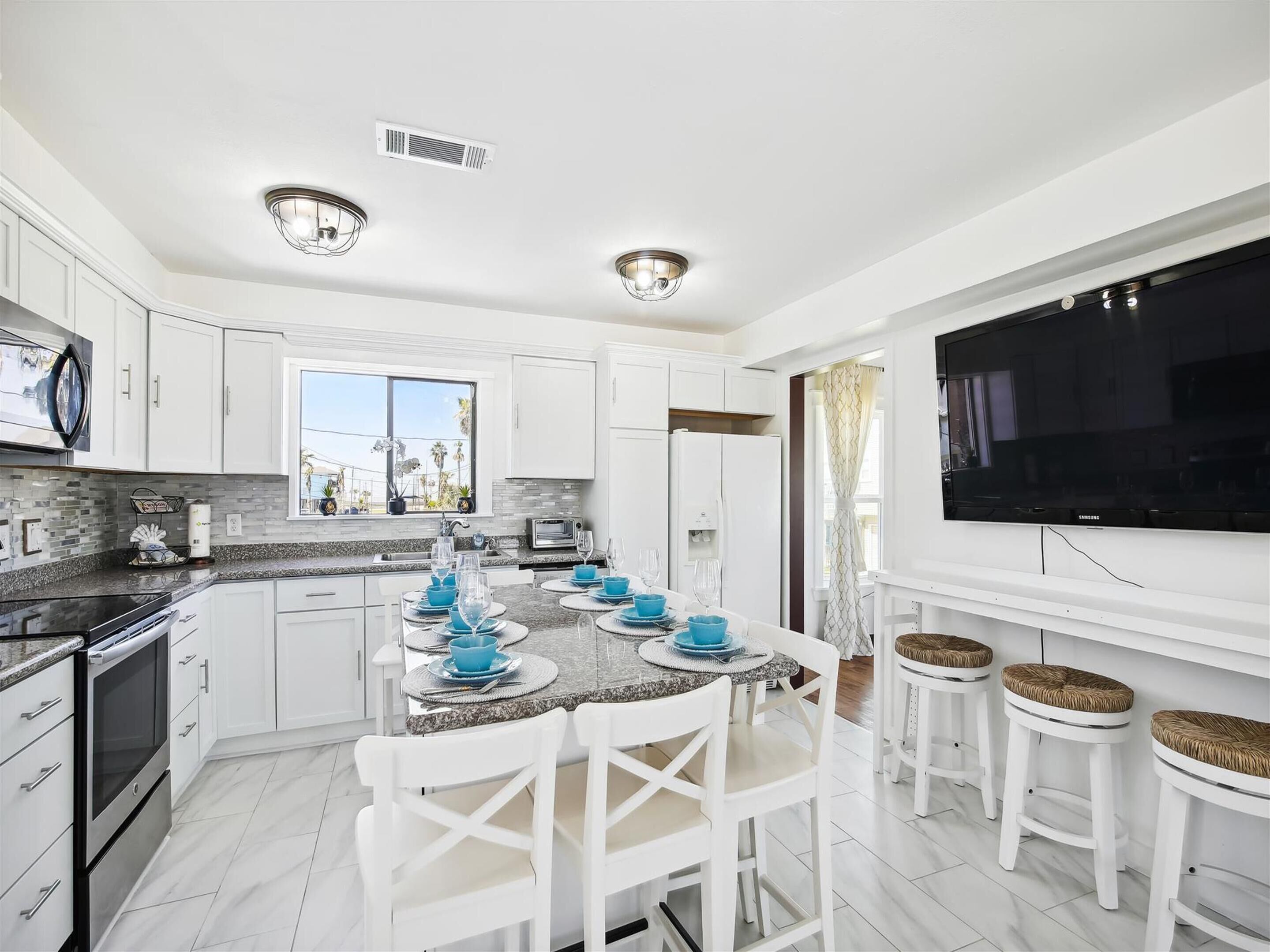 House (3 Bedrooms) | Property amenity