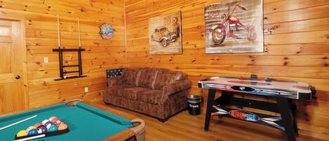Spielezimmer