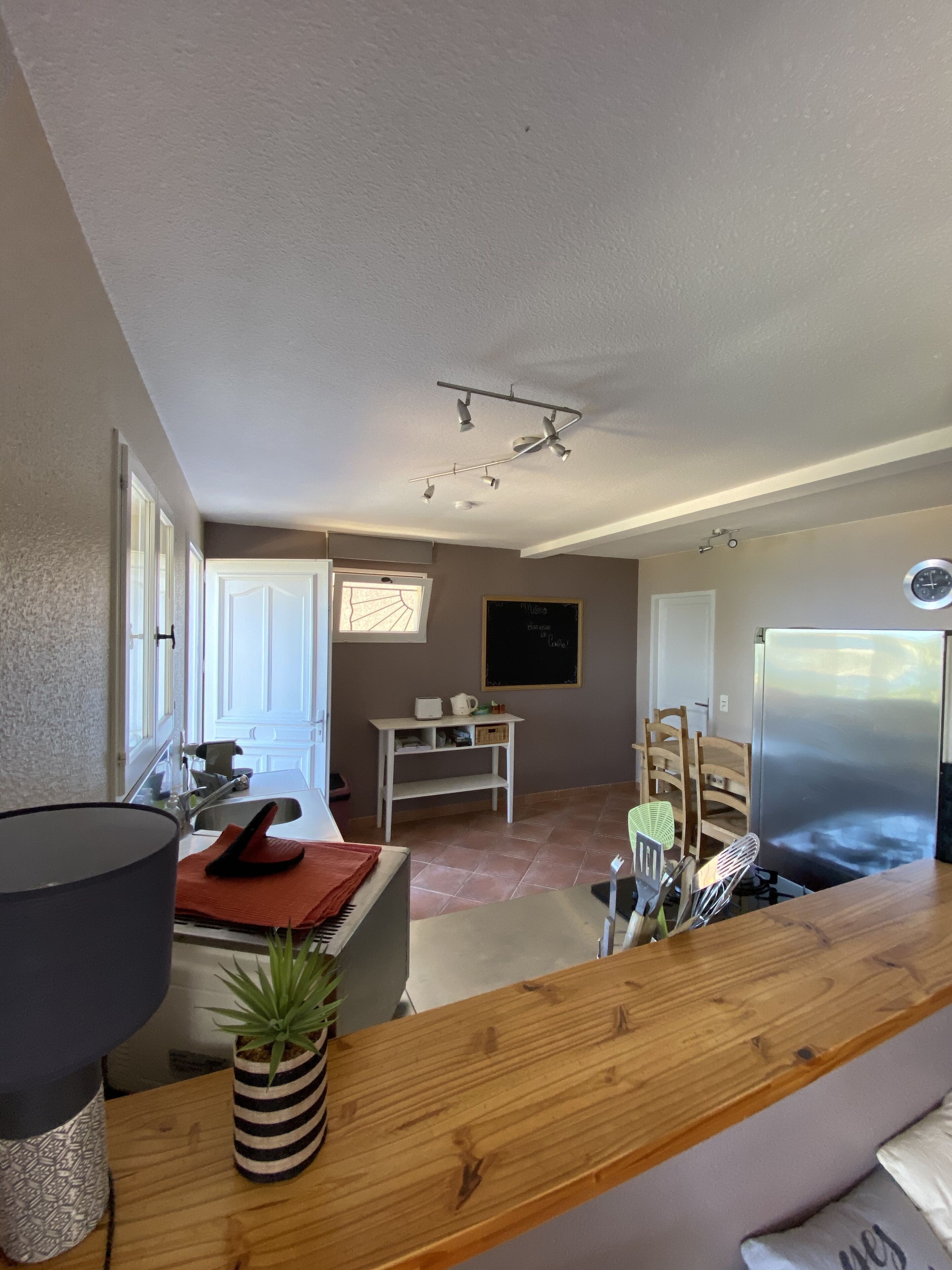 Rez de Villa - Villa Neuve 140 m² au Bord de Mer, Proche Ajaccio