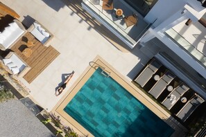 Piscine extérieure, piscine chauffée