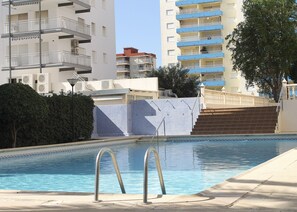 Outdoor pool - Gandia Azahar, Apartamento Familiar a 2 Minutos de la Playa (Grau i Platja)