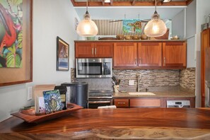 Fridge, microwave, dishwasher, coffee/tea maker