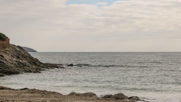 靠近海滩
