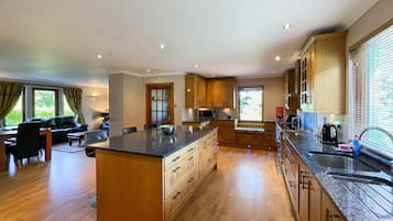 Fridge, microwave, dishwasher, highchair