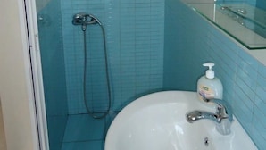 Classic Room | Bathroom - Himararoyalhotel (Himarë)