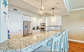 Microwave, oven, stovetop, dishwasher - Luxury Condo with stunning water views (Fort Myers)