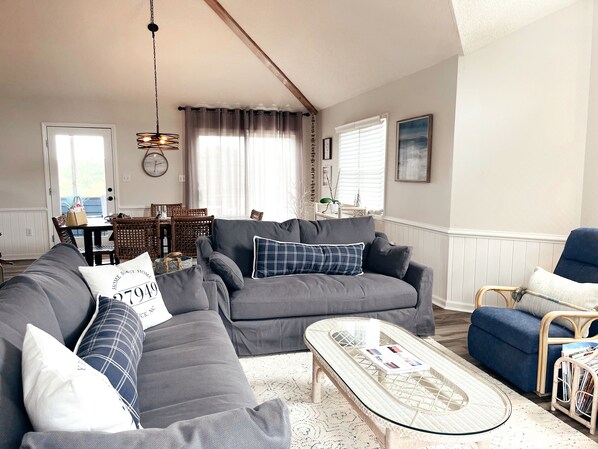 Smart TV, DVD player, books, music library