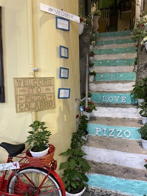 Exterior detail - Rooftop Terrace With sea View in Pizzo old Town (Pizzo)