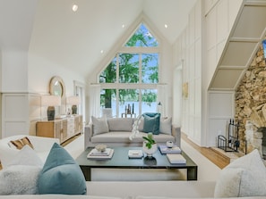 Smart TV, fireplace, video games, DVD player