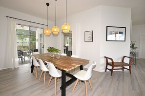 Dining - Albatross villa newly furnished/heated pool (Sebastian)