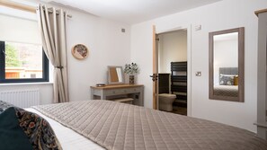 5 bedrooms, iron/ironing board, travel crib, free WiFi