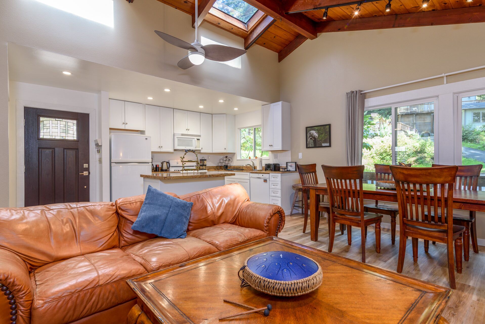 Searenity by the Sea | Private Hot Tub