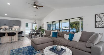 295 Ostego Dr - Gorgeous Bay Front Home 4 Bedroom Home by RedAwning