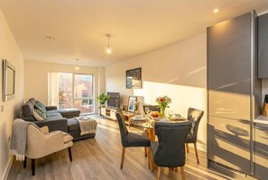 Télévision, espaces bureaux