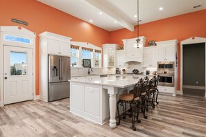 Fridge, microwave, oven, stovetop - Kathleen's Retreat - Huge Beachfront, 5 bdrms, 5 Bath, Cargo lift, Sleeps 18 (Crystal Beach)