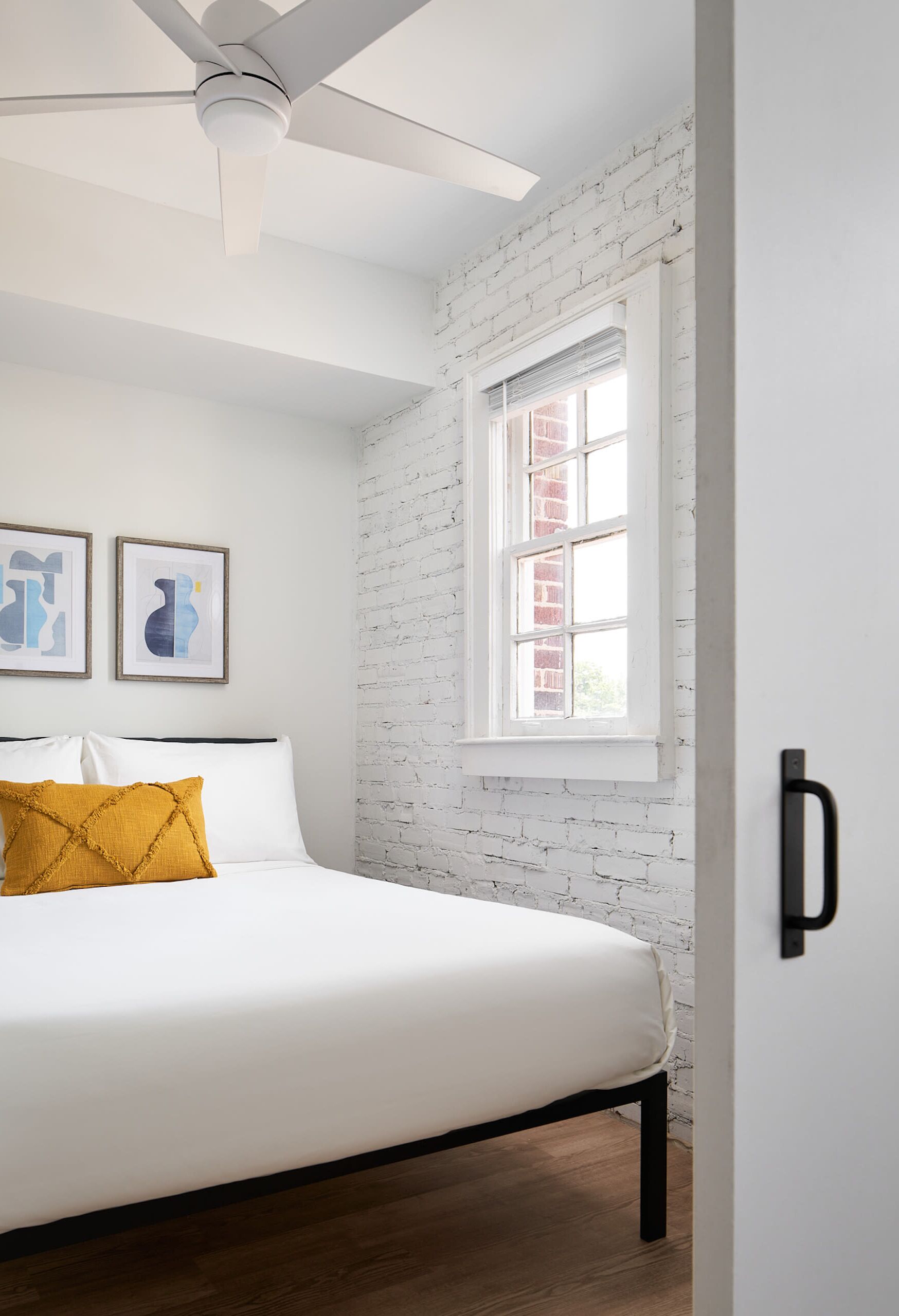 Kasa | Clean 1BD in Midtown | Atlanta
