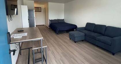 Unit 10 - Stand Rock Studios