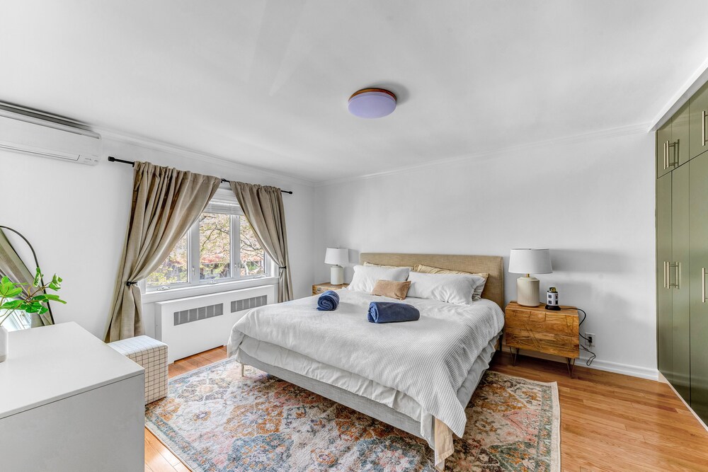 Luxurious Private 3BR Duplex in the heart of Brooklyn New York Vrbo