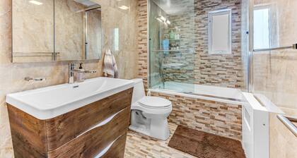 Luxurious Private 3BR Duplex in the heart of Brooklyn