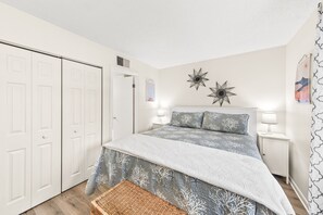 1 habitación, tabla de planchar con plancha, wifi gratis y ropa de cama 