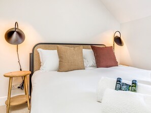 3 chambres, bureau, fer et planche à repasser, Wi-Fi gratuit