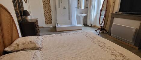 2 chambres, lit de bébé portatif, Wi-Fi