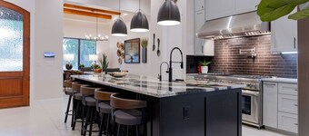 Always on My Mind: Luxury Retreat Near Austin To Gather, Relax & Explore