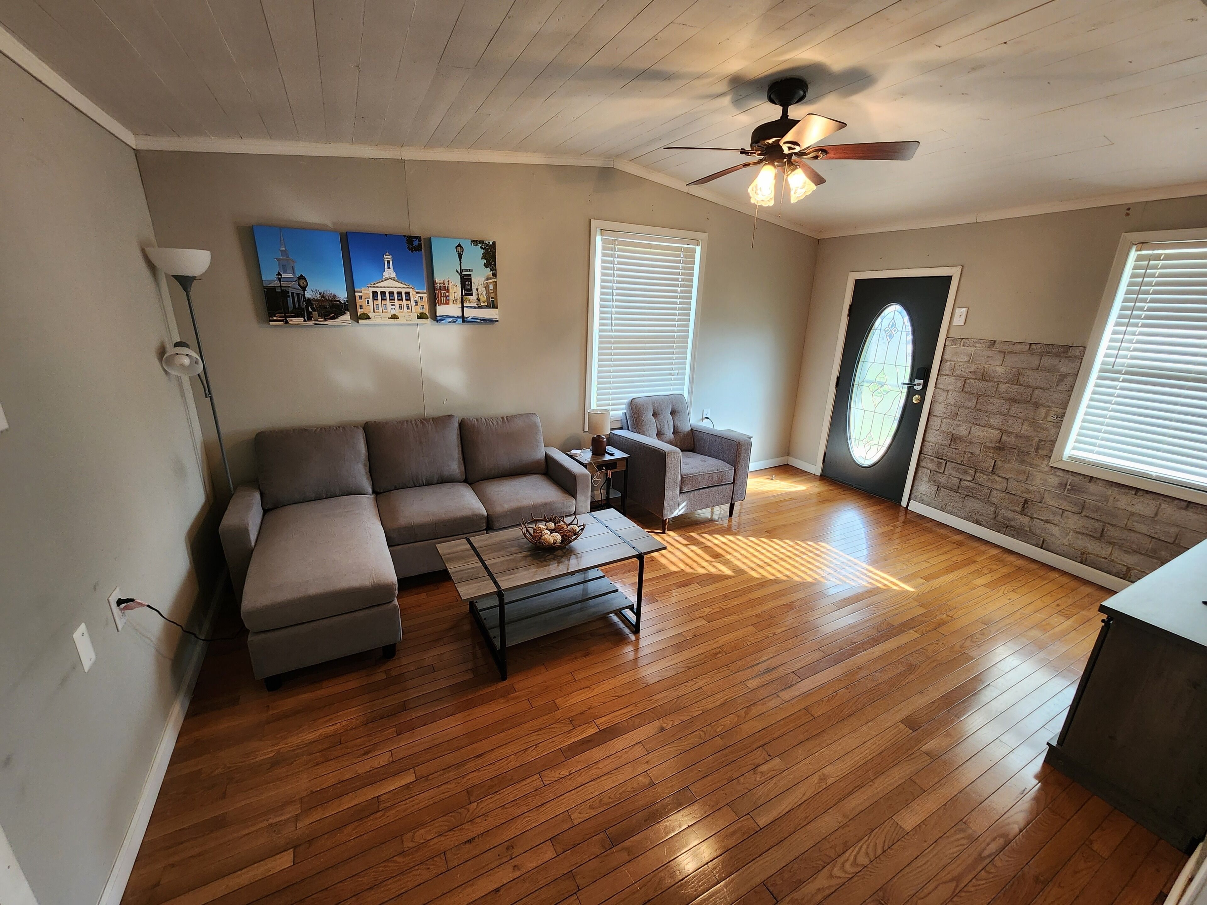 Cozy Country Cottage