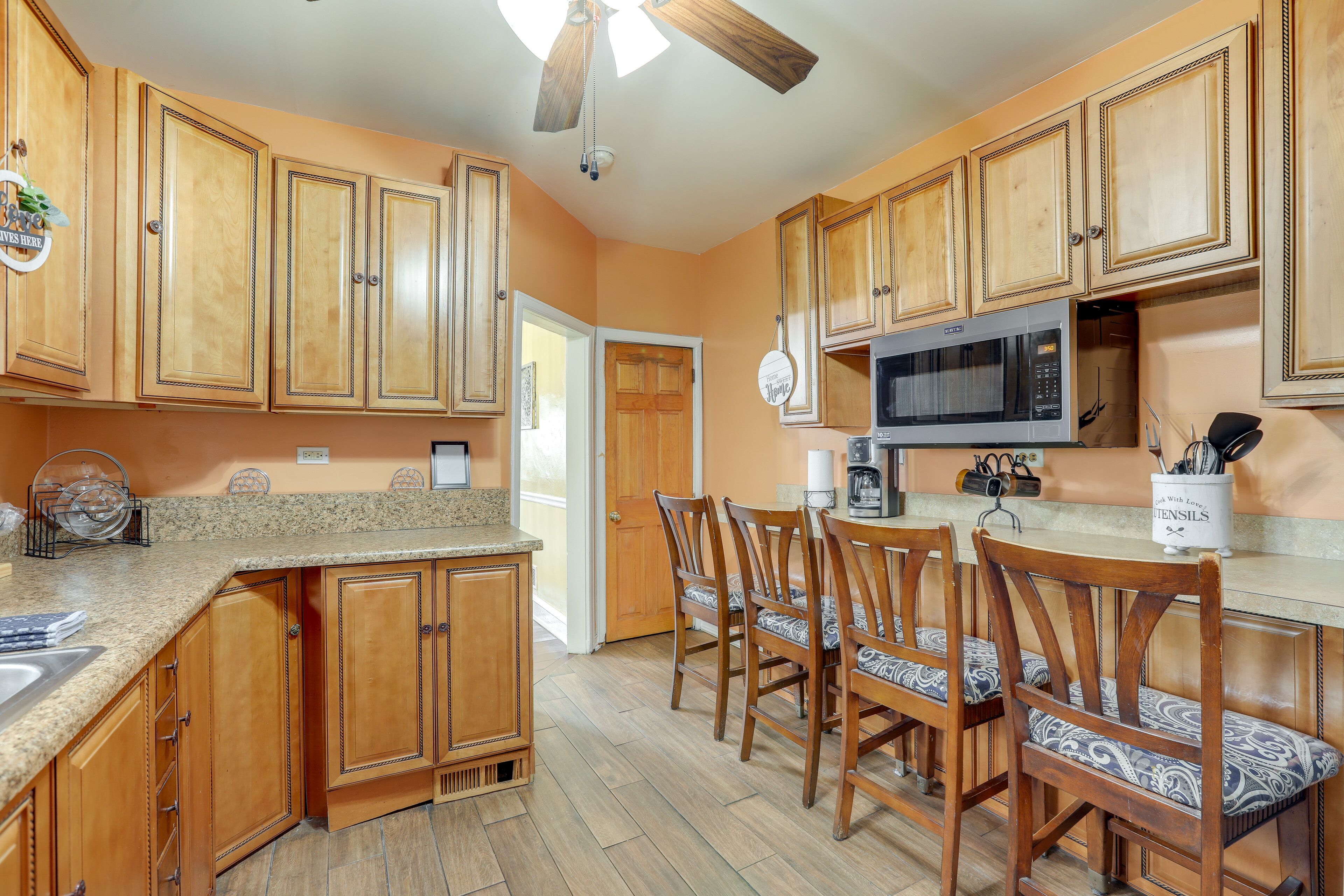 Charming Philadelphia Home Near Dtwn & UPenn!