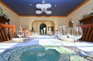 Hus, flere senger (Redbud Keep - Amazing Manor!) | Innvendig detalj