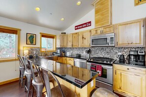 Fridge, microwave, oven, stovetop - 2-story home with private beach, grill, deck, washer/dryer, & AC (Soda Springs)