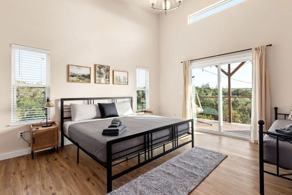 3 slaapkamers, een strijkplank/strijkijzer