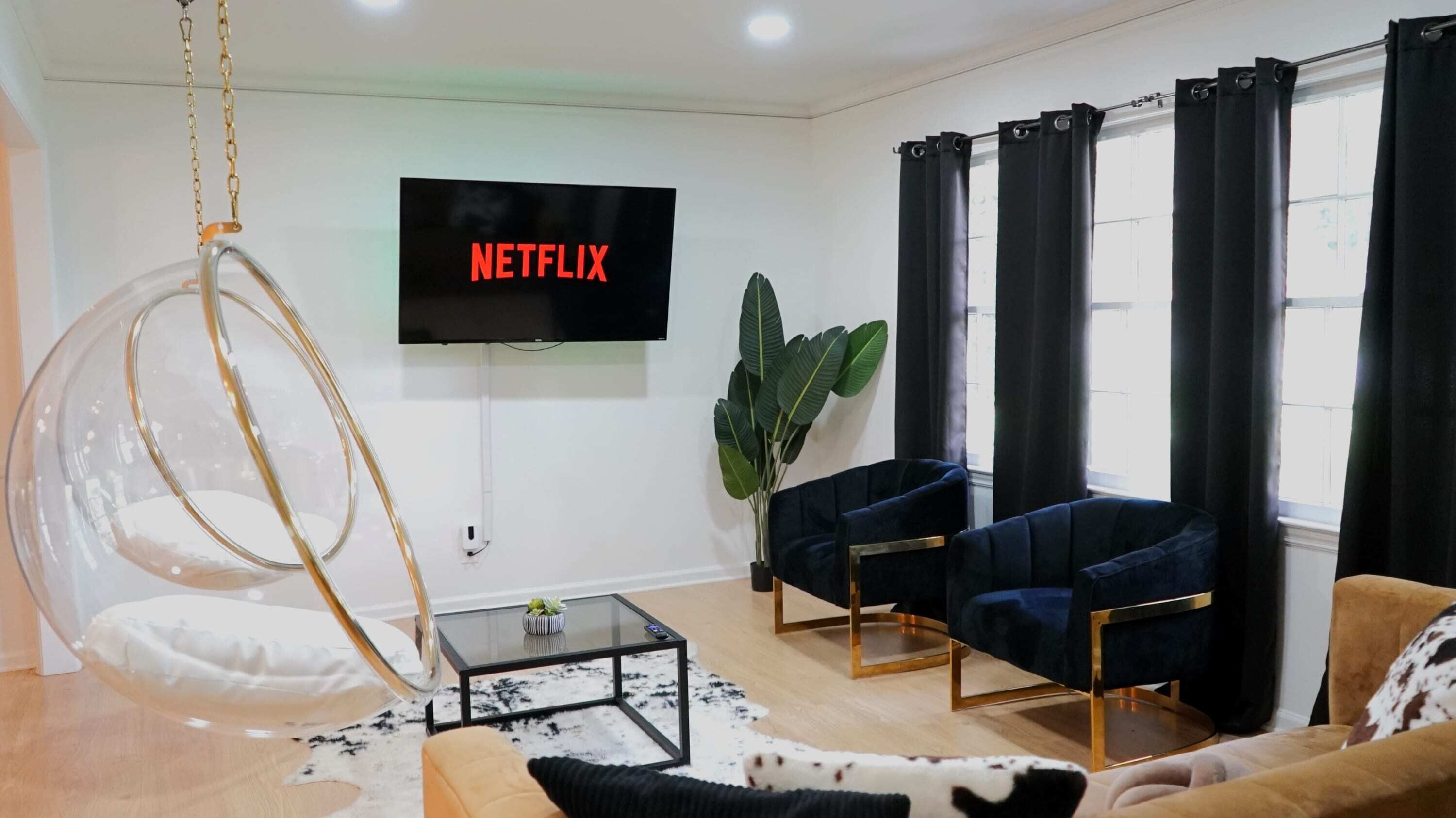 Monthly Rental $3800 ATL 4 Bdrm Hot tub|Pool Table